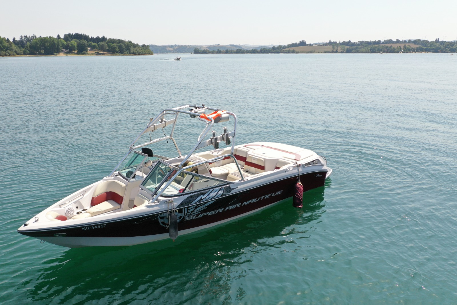 Wakeboard wakesurf foil pareloup levezou